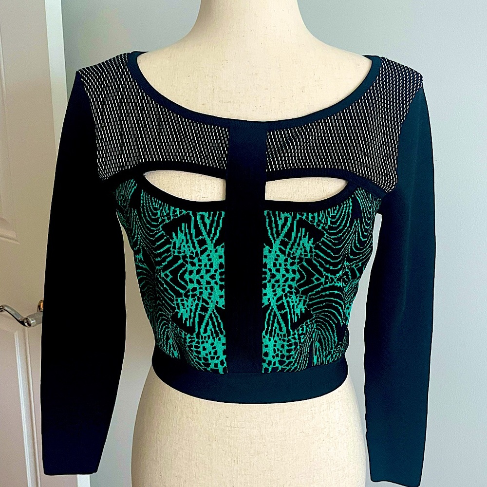 Bandage top